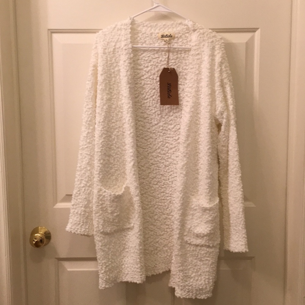 NWT Listicle white fuzzy sweater!